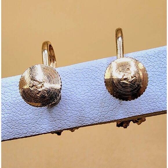 Vintage Vargas Guilloche Rose Enamel Rhinestone Earrings 1940s Screw-back Signed - Picture 6 of 8